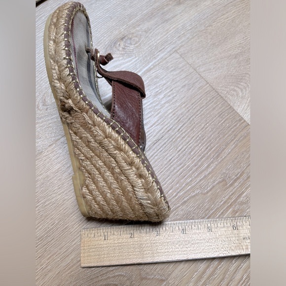 BURBERRY. Women’s Wedge Espadrilles. - Picture 5 of 7